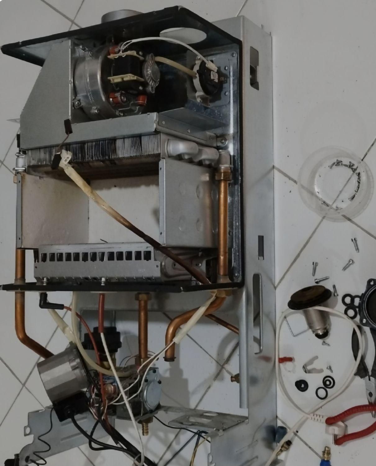 نصب وتعمیرات کولرگازی وپکیج وآبگرمکن|خدمات پیشه و مهارت|الوند, |دیوار