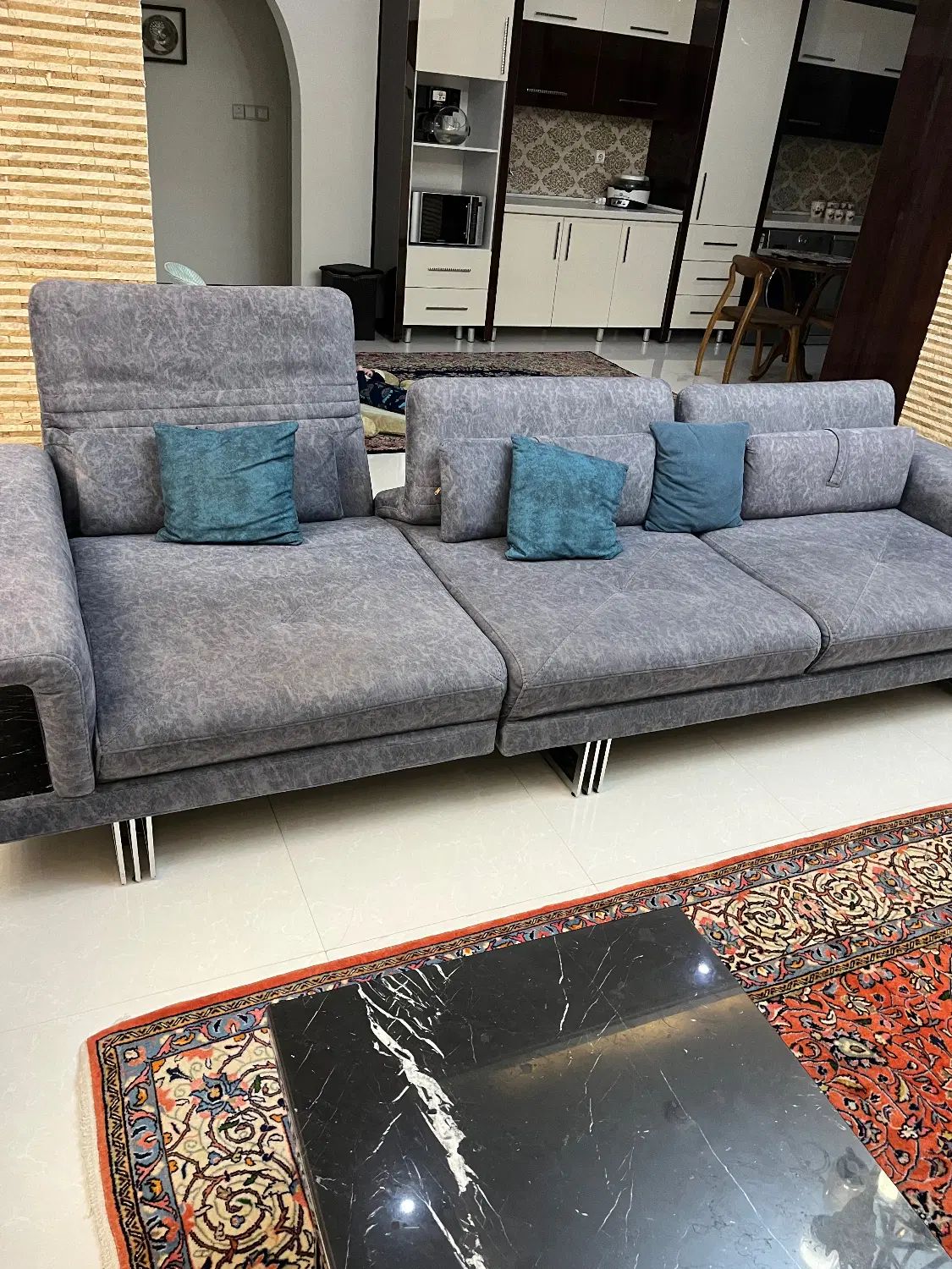 ست مبلمان|مبلمان خانگی و میز عسلی|کرج, باغستان|دیوار