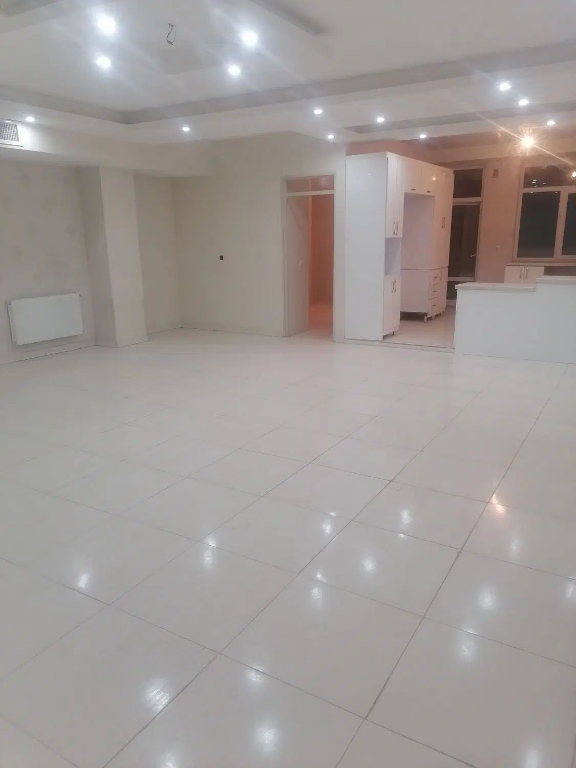 116 متر 2 خواب دو پارکینگ سندی مجزا دسترسی خوب|فروش آپارتمان|کرج, شاهین‌ویلا|دیوار