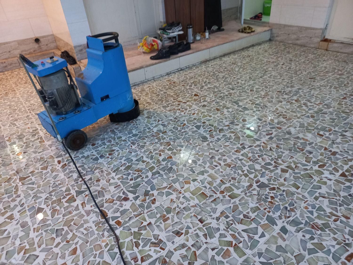 خدمات کفسابی کفساب کاشی سابی بتن ساب|خدمات نظافت|آبادان, |دیوار