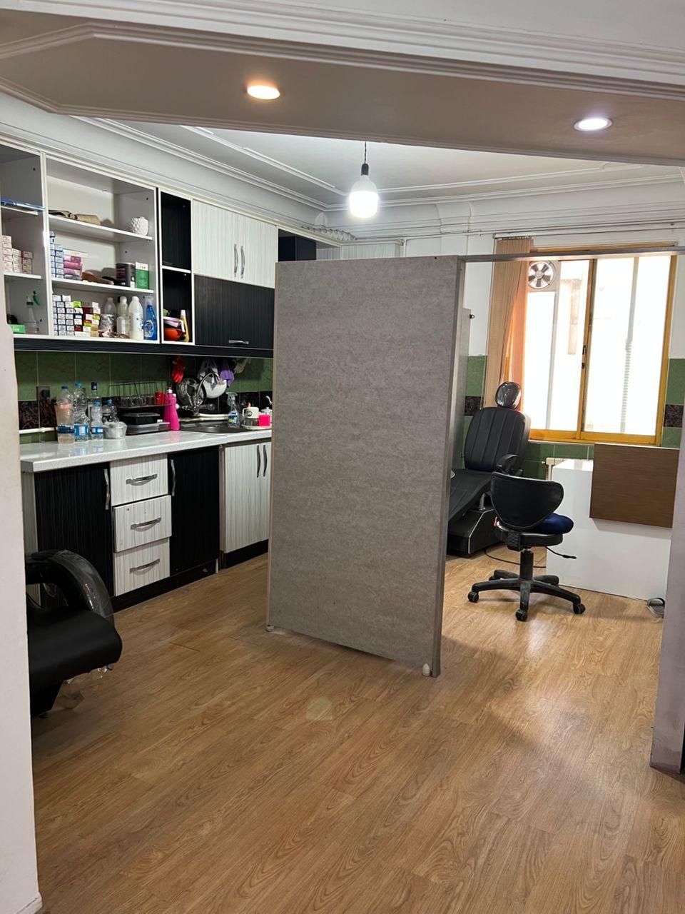 اجاره اداری ۱۱۰ متری در نامجو|اجارهٔ دفتر کار، اتاق اداری، مطب|رشت, نامجو|دیوار