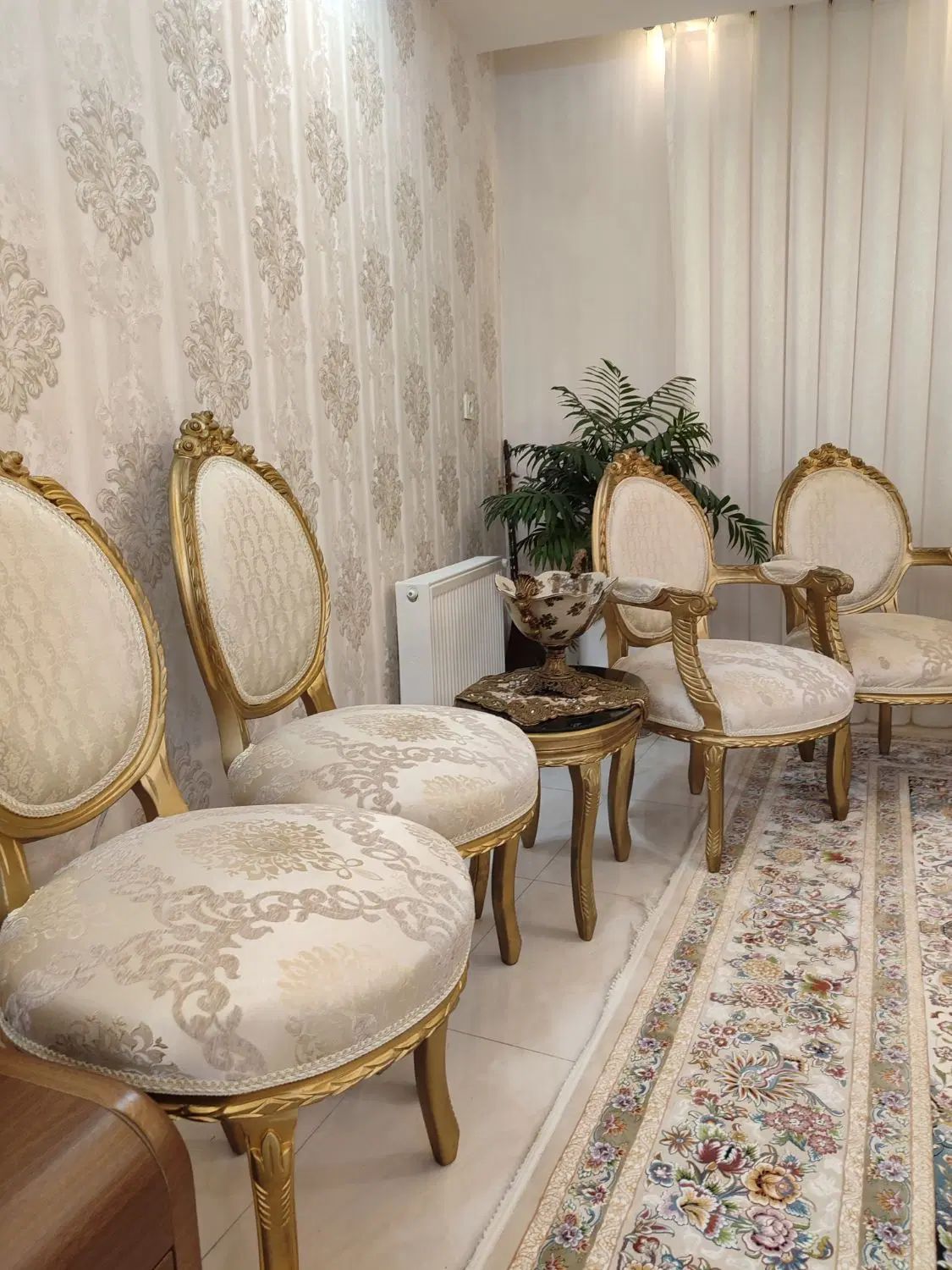 مبل سلطنتی ۹ نفره به همراه ناهارخوری ۸ نفره|مبلمان خانگی و میز عسلی|گنبد کاووس, |دیوار