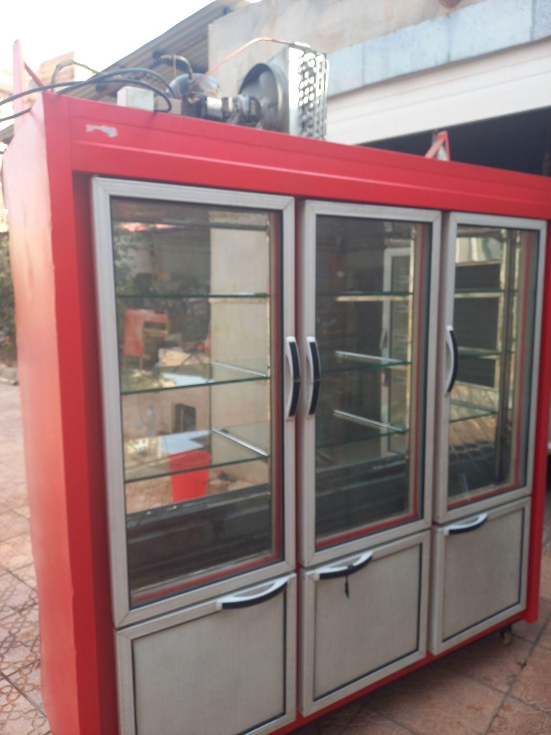 یخجال ویترین۲متری|فروشگاه و مغازه|میاندوآب, |دیوار