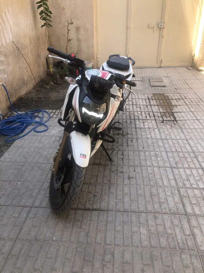 اپاچی ۲۰۰ مدل ۱۴۰۳ نیو فیس|موتورسیکلت|کرمانشاه, |دیوار