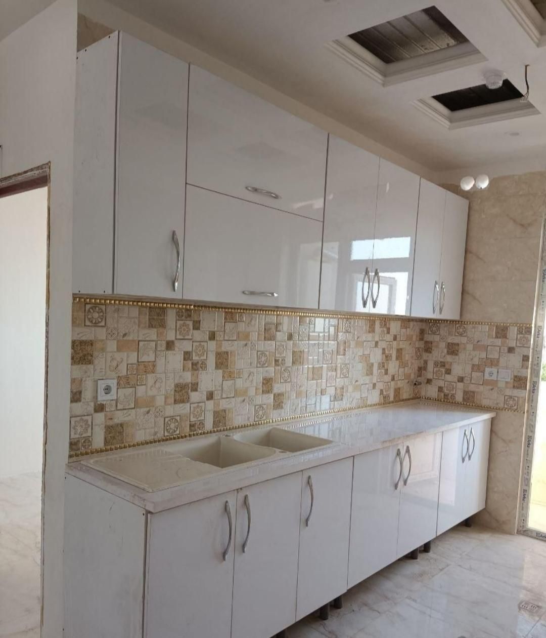 کابینت ممبران تاج و گلدار. آرشام|مصالح و تجهیزات ساختمان|گرگان, |دیوار