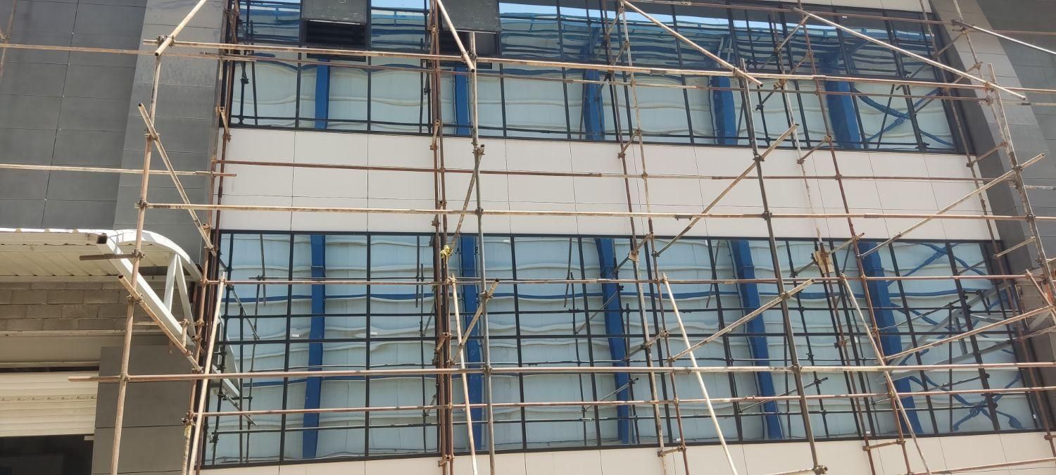 داربست فلزی وکفراژبندی آروین با مدیریت محمددوست|خدمات پیشه و مهارت|محمدیه-قزوین, |دیوار