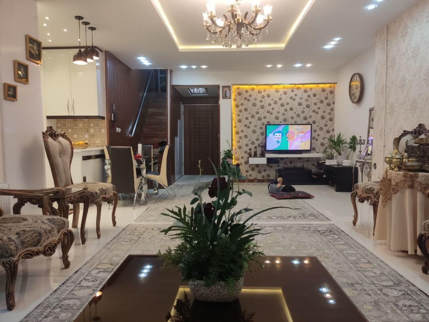 خانه‌ویلایی شیک‌ دربست|اجارهٔ خانه و ویلا|اصفهان, رحیم‌آباد|دیوار