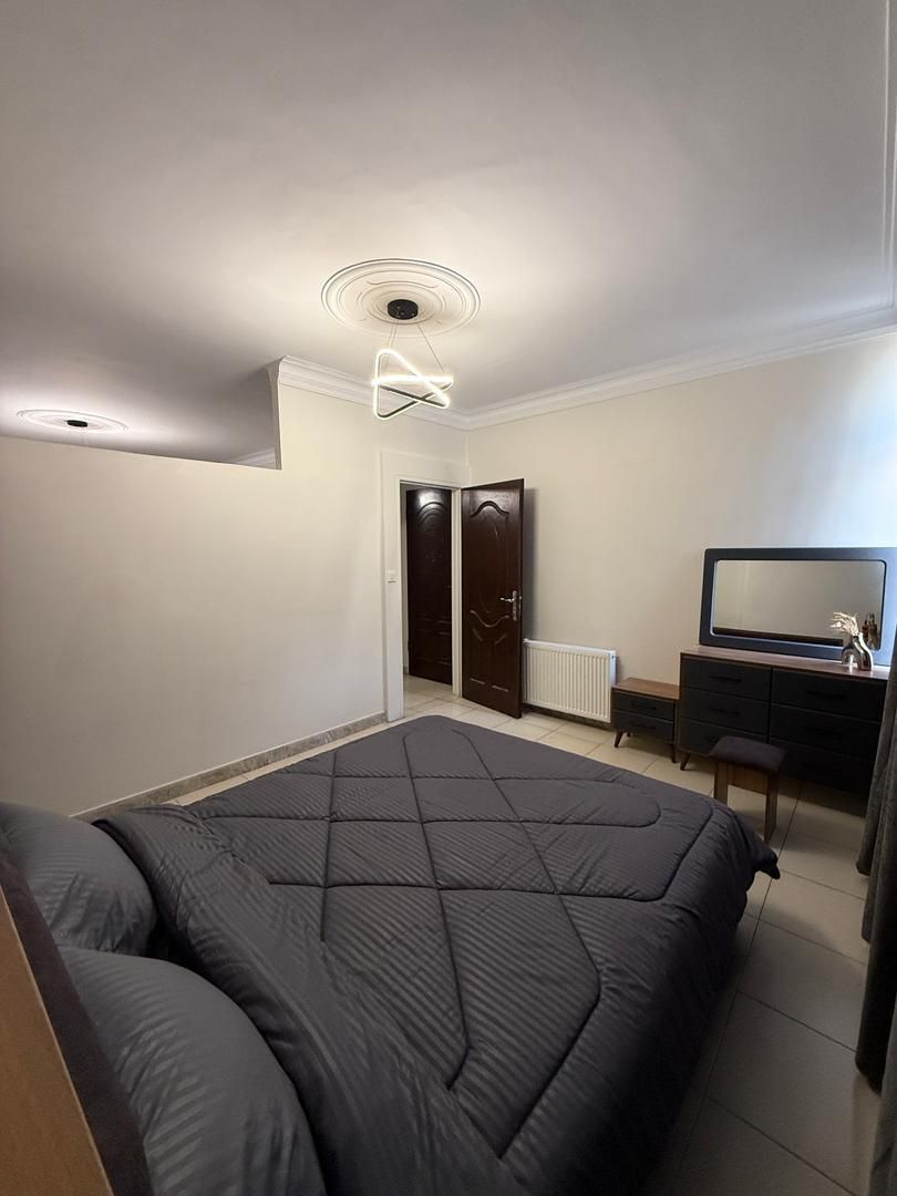 دو خوابه فول امکانات بالکن دار و دنج مرکز شهر|اجارهٔ کوتاه‌مدت آپارتمان و سوئیت|تهران, نجات اللهی|دیوار