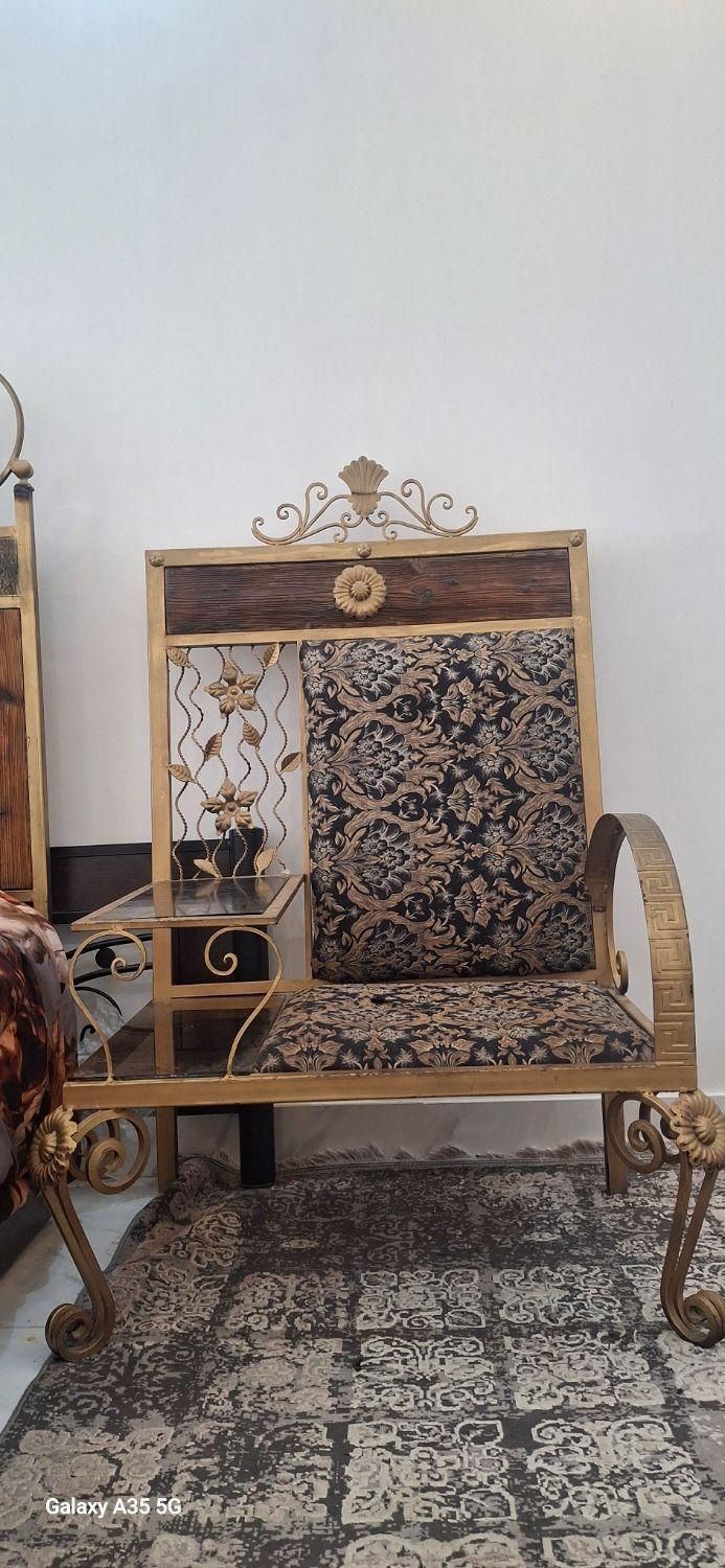 میز تلفن فرفورژه با تخفیف خوب|میز تلفن|گنبد کاووس, |دیوار