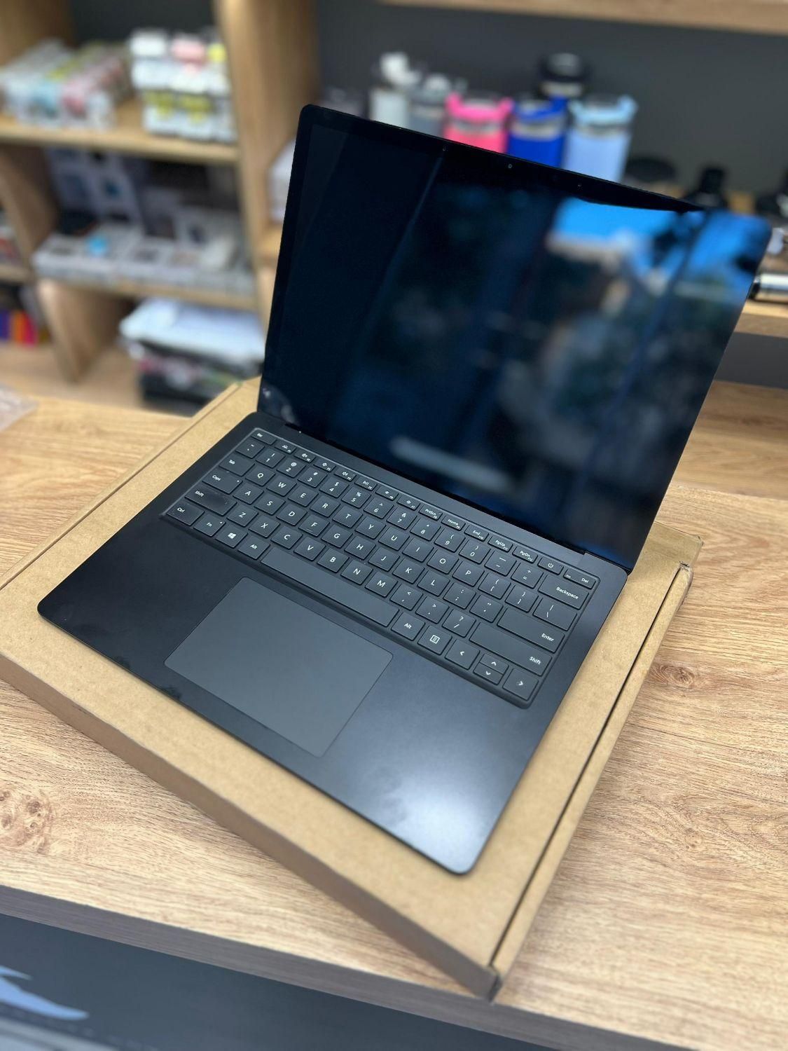 Surface laptop 3|رایانه همراه|شیراز, بعثت|دیوار