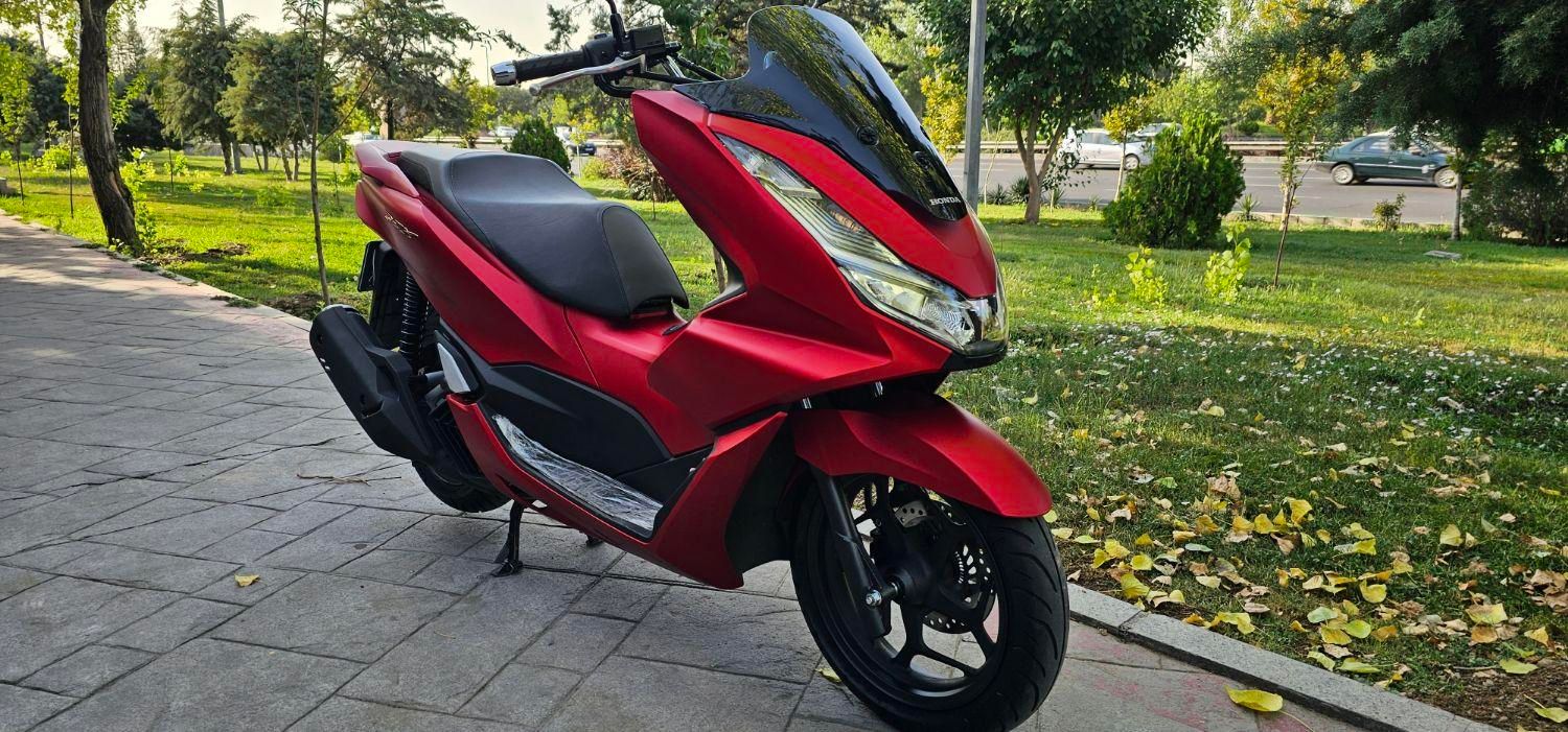 هوندا PCX 160 فول-بینظیر|موتورسیکلت|تهران, ایوانک|دیوار