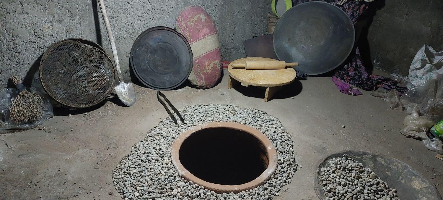 تنور گلی قدیمی سنتی پخته شده|اجاق گاز و لوازم برقی پختوپز|صوفیان, |دیوار