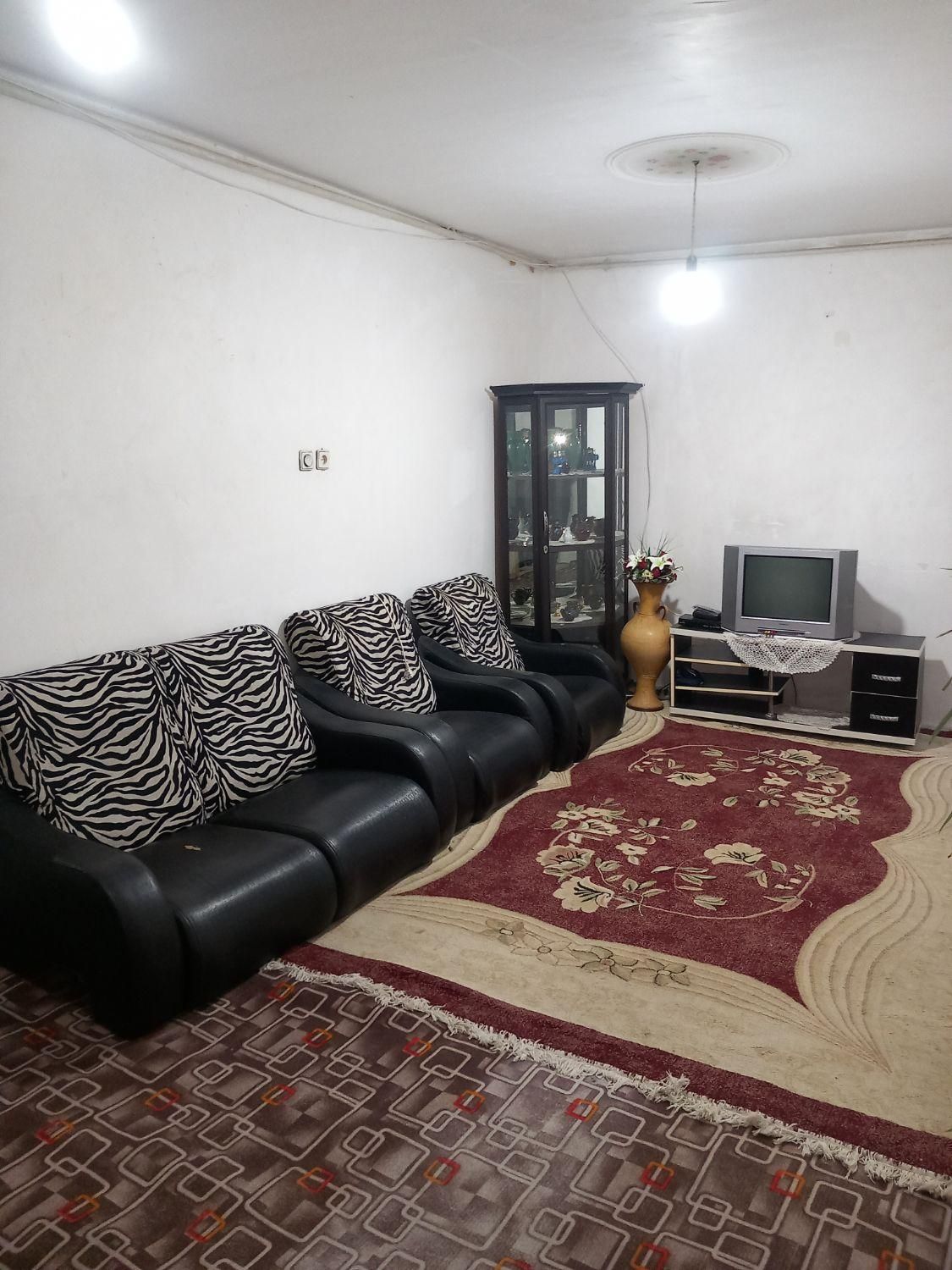 اجاره روزانه/هفتگی/ماهانه آپارتمان ۵۰متری|اجارهٔ کوتاه‌مدت آپارتمان و سوئیت|ملایر, |دیوار