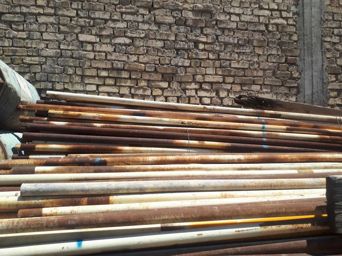 تخته داربست،لوله داربست ،بست فلزی، رابط وبشکه|مصالح و تجهیزات ساختمان|لنجان, |دیوار