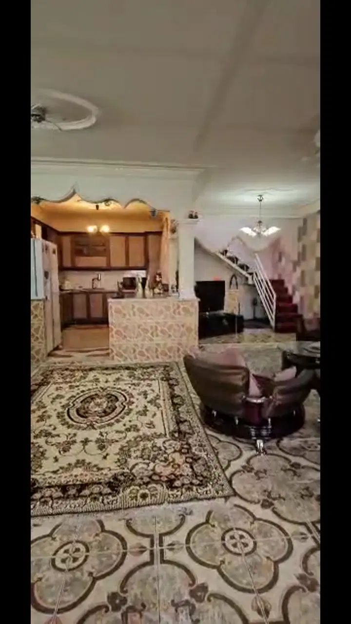 ویلایی دربست دوطبقه پارکینگ دوبلکس ۱۴۰متر یا انبار|اجارهٔ خانه و ویلا|کرج, شهرک احمدیه‎|دیوار