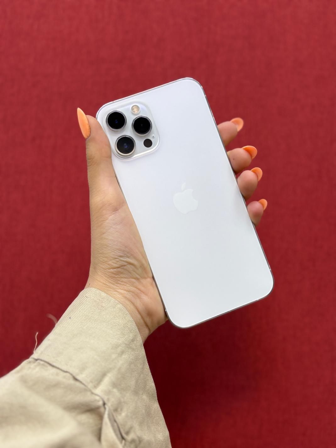 اپل iPhone 12 Pro Max با حافظهٔ ۱۲۸ گیگابایت|موبایل|اصفهان, مفتح|دیوار