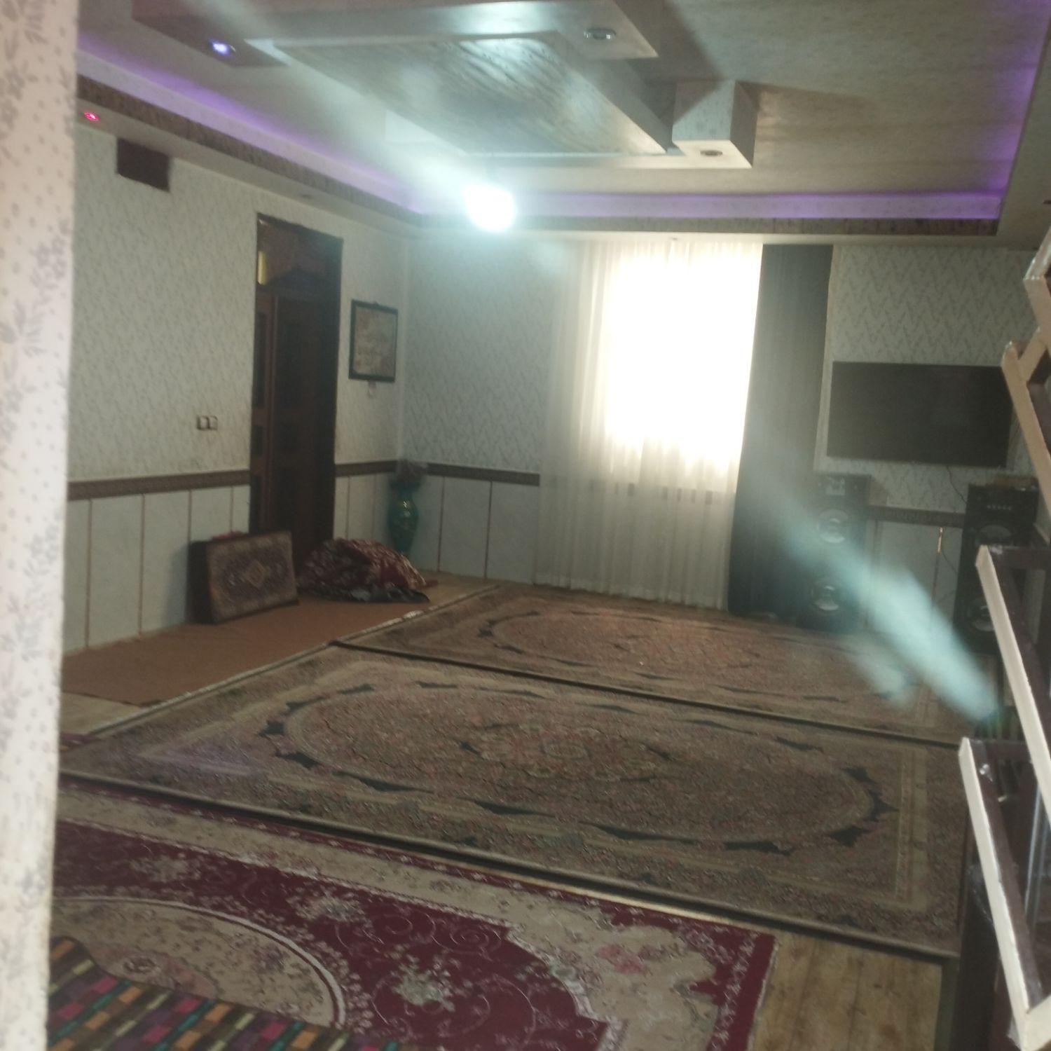 دوطبقه فروشی قیمت یه طبقه گزاشتیم فوری سیدجمال|فروش خانه و ویلا|تاکستان, |دیوار