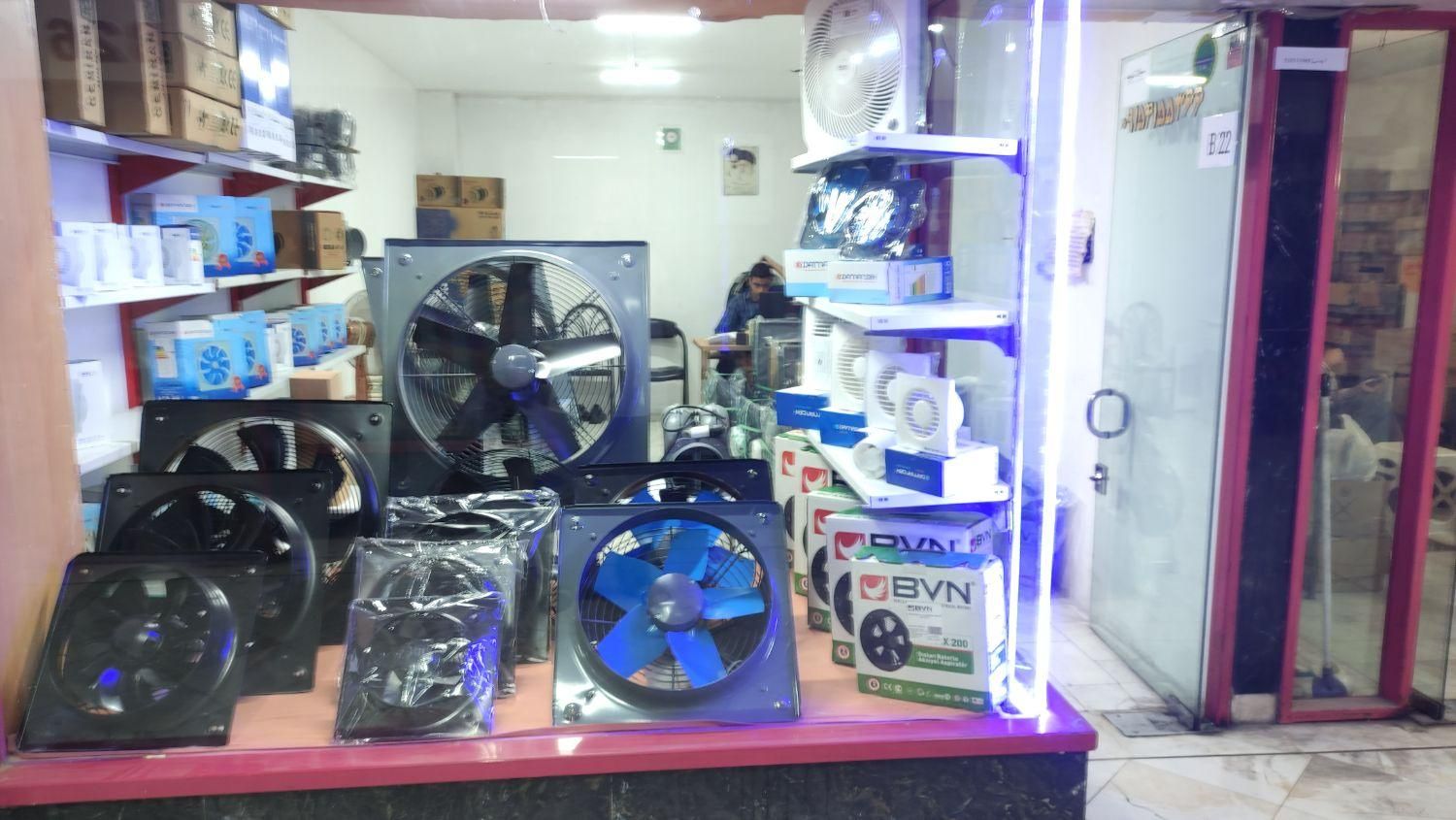 هواکش فن تهویه 1|پنکه و تصفیه‌کنندهٔ هوا|مشهد, سناباد|دیوار