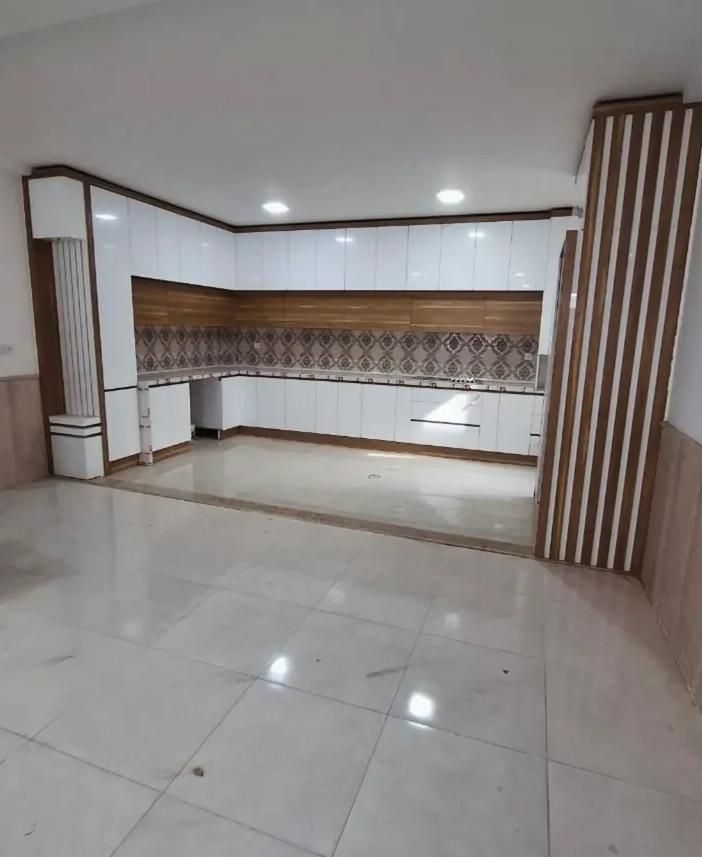 نصاب‌کابینت‌نصب‌کمددیواری‌‌ساخت‌تخت‌کمجا‌درب‌چوبی|خدمات پیشه و مهارت|شهریار, |دیوار