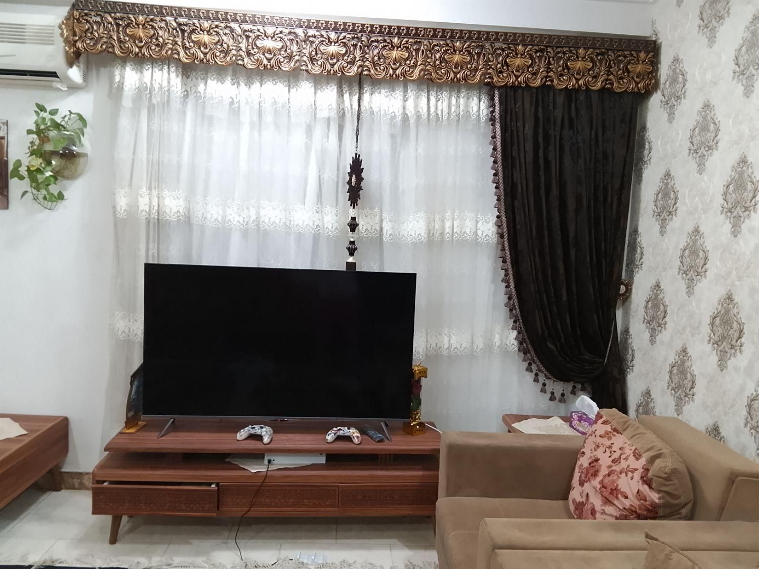 پرده  خوش دوخت|پرده، رانر، رومیزی|سنگر, |دیوار
