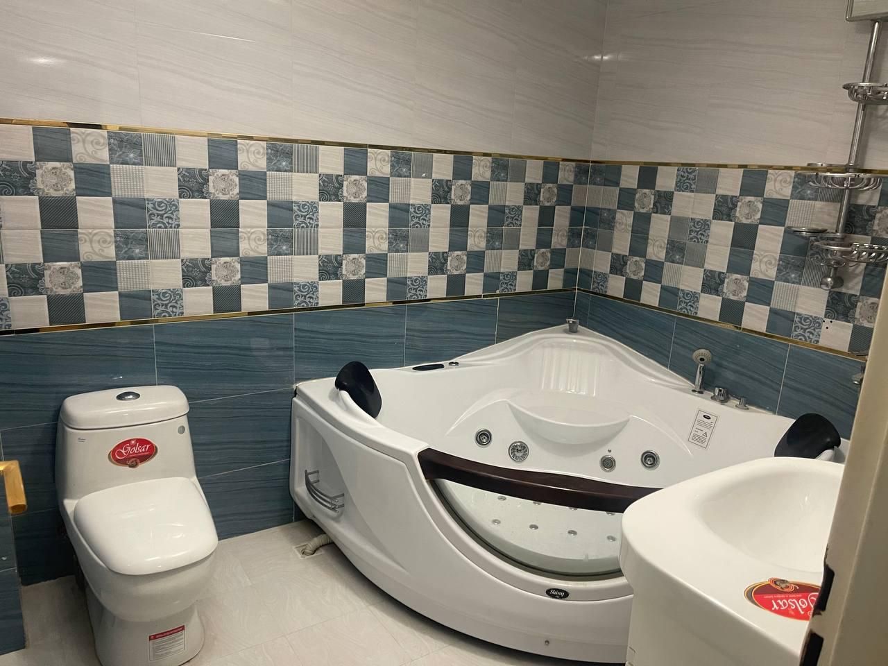 بر امیرکبیر /آپارتمان۳کله ۱۶۵ متری ۳ خواب / پونک|فروش آپارتمان|قزوین, |دیوار