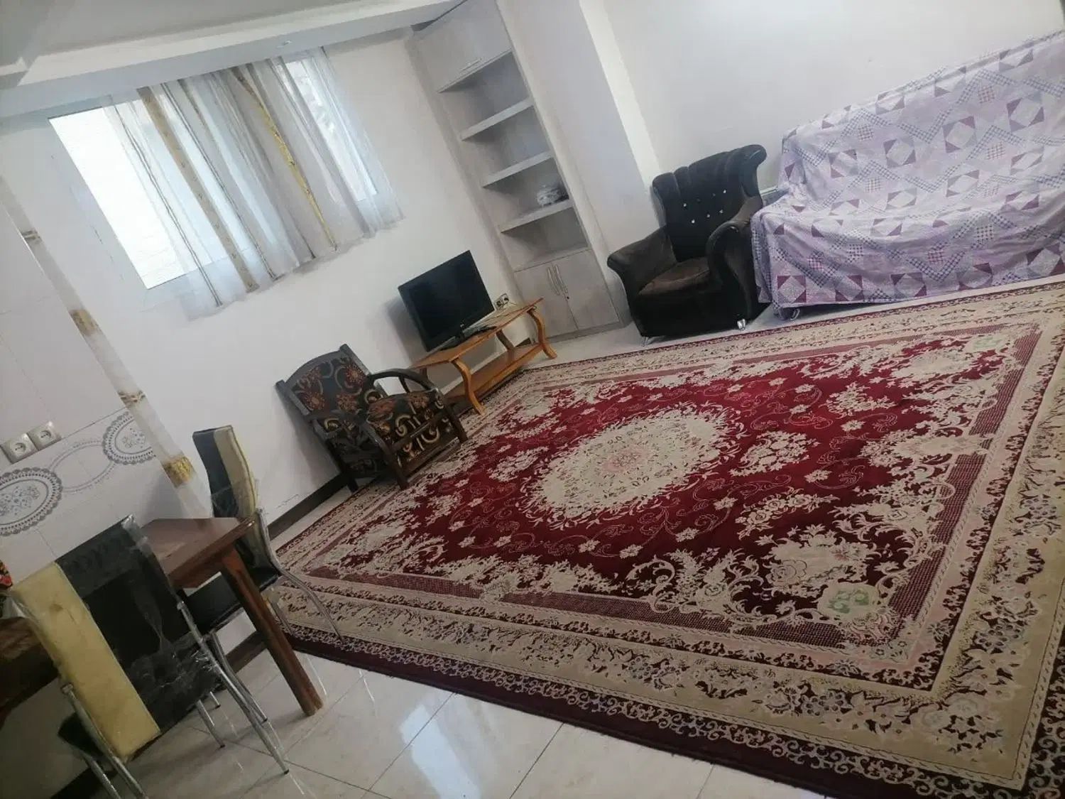 سوییت دوخواب با پارکینگ درمرکز شهر|اجارهٔ کوتاه‌مدت آپارتمان و سوئیت|اصفهان, شهشهان|دیوار