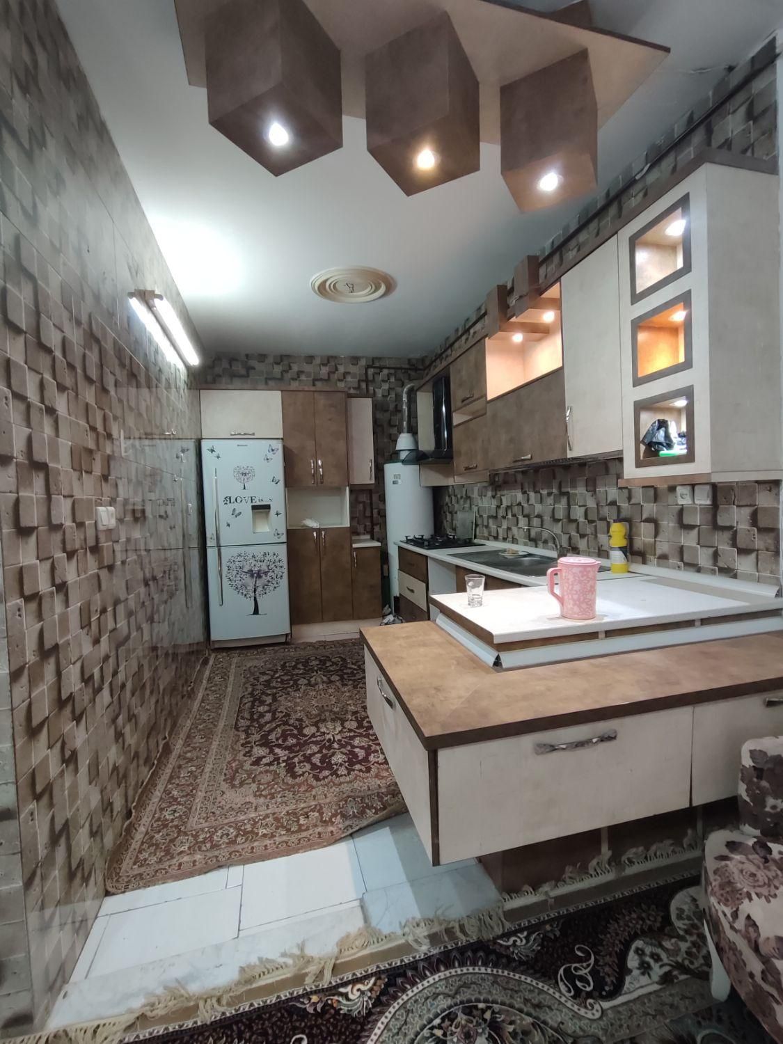 اجاره منزل همکف دربست ۸۵ متری در آیت الله سعیدی|اجارهٔ کوتاهمدت آپارتمان و سوئیت|کاشان, آیت الله سعیدی|دیوار