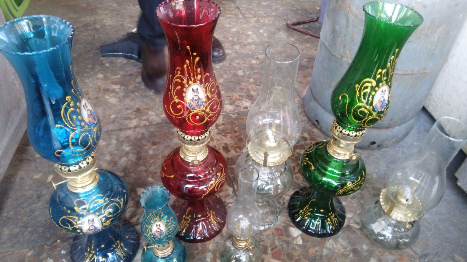 چراغ نفتی سالم همراه نفت در سایز ها ورنگ های مختلف|ریسه و چراغ تزئینی|رشت, سلیمانداراب|دیوار