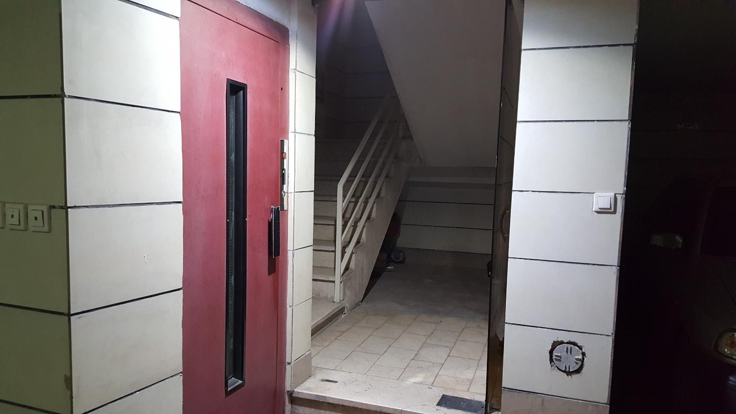 آپارتمان ۹۰متری سنددار|فروش آپارتمان|کرج, شهرک اوج|دیوار