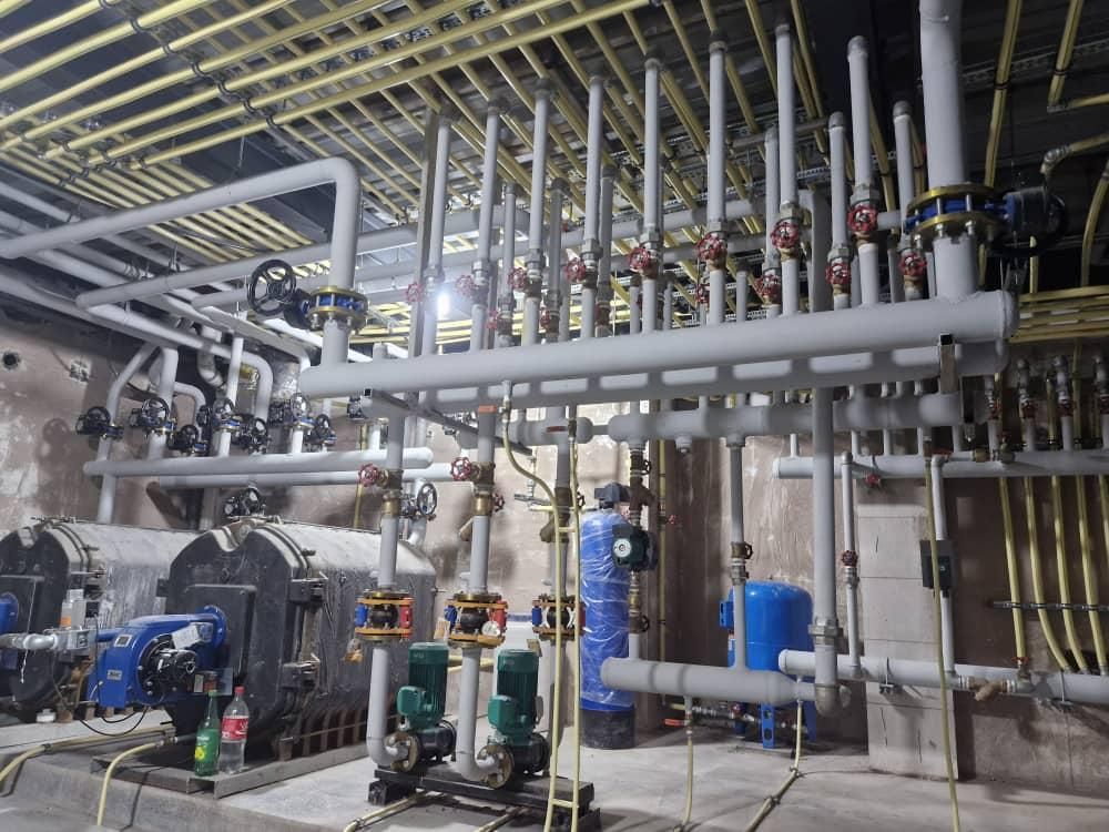 لولهکشی موتورخانه گرمایش کف استخر جکوزی پمپ اب|خدمات پیشه و مهارت|تهران, اختیاریه|دیوار