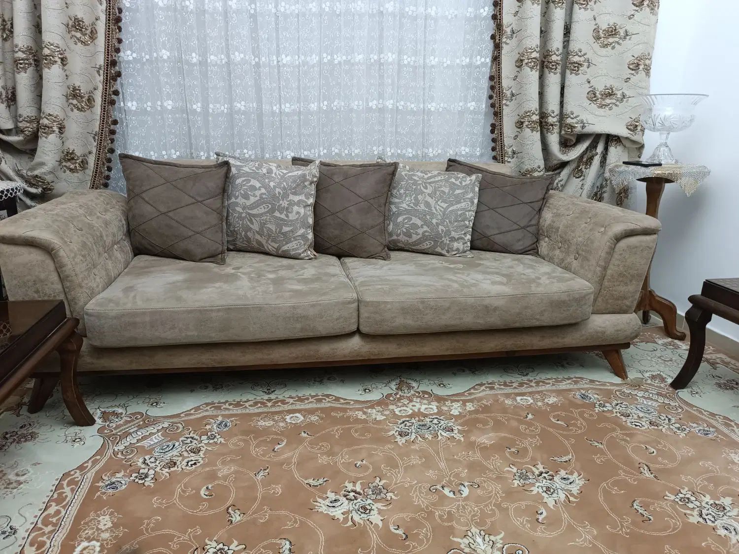 مبل هفت نفره راحتی چستر|مبلمان خانگی و میز عسلی|تهران, مهرآباد|دیوار