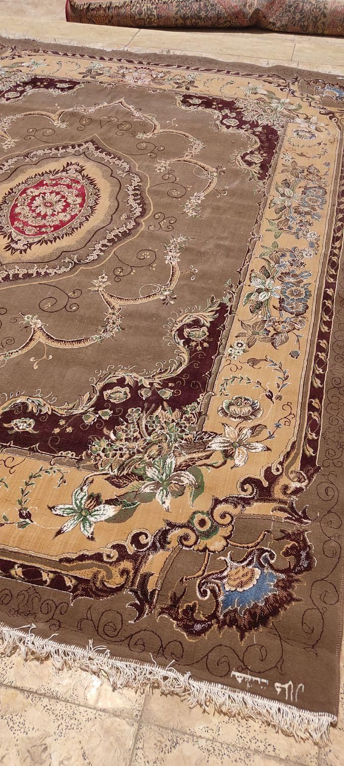 یک تخته فرش ۱۲متری گردویی مناسب|فرش|مبارکه, |دیوار