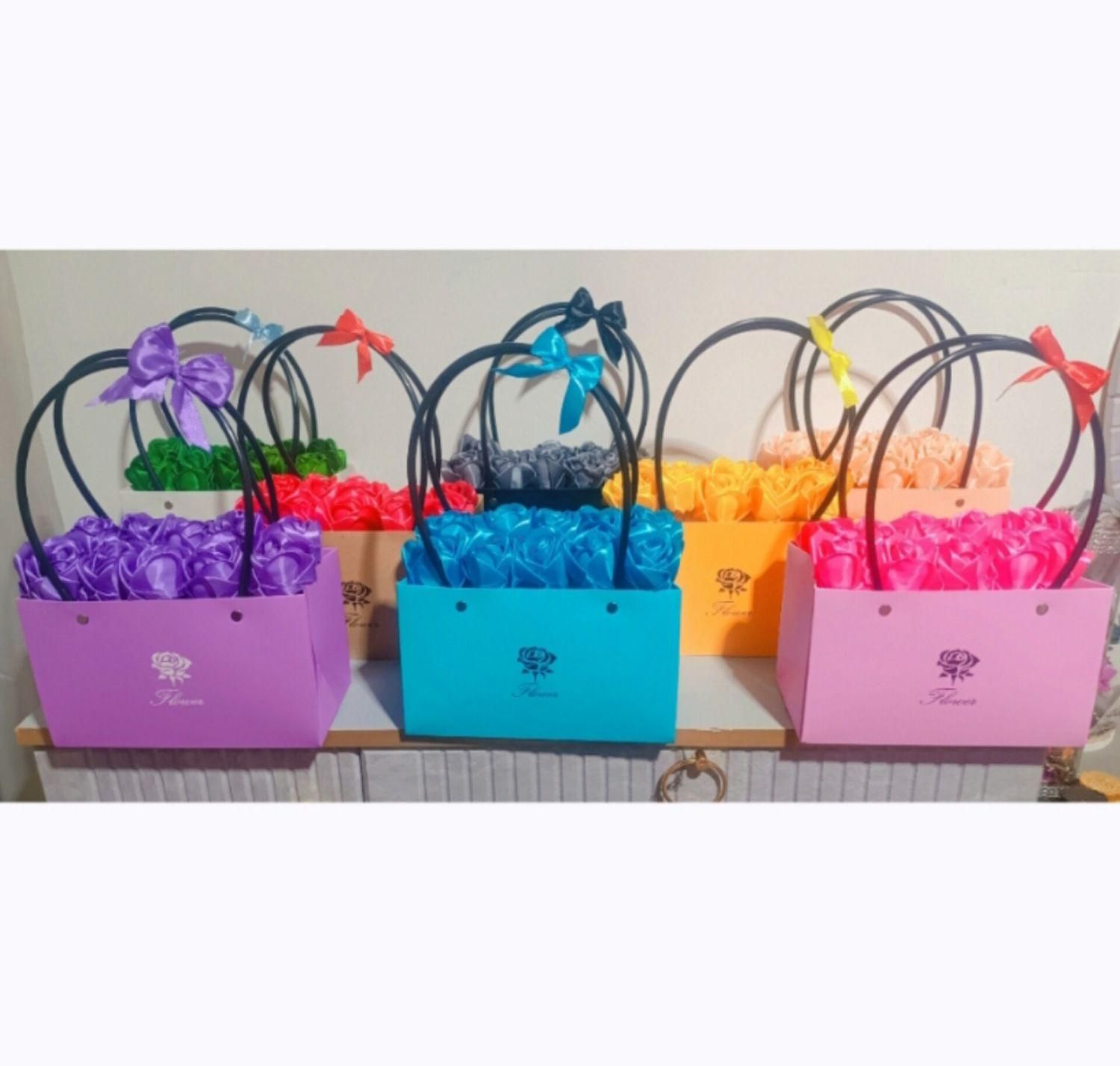 شاخه گل ربانی|گل مصنوعی|گلستان (تهران), |دیوار