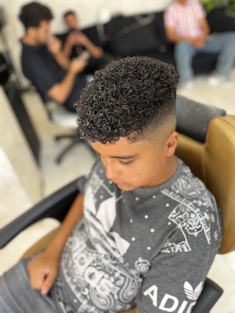 فرمو/فرششماه/فردائم|خدمات آرایشگری و زیبایی|اصفهان, سودان|دیوار