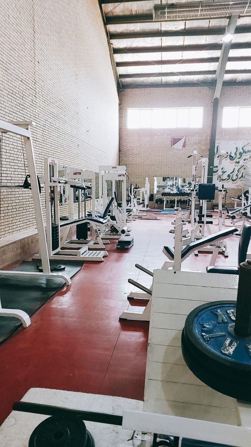 فروش تجهیزات و وسایل باشگاه بدنسازی بصورت یکجا|تجهیزات ورزشی|سیرجان, |دیوار