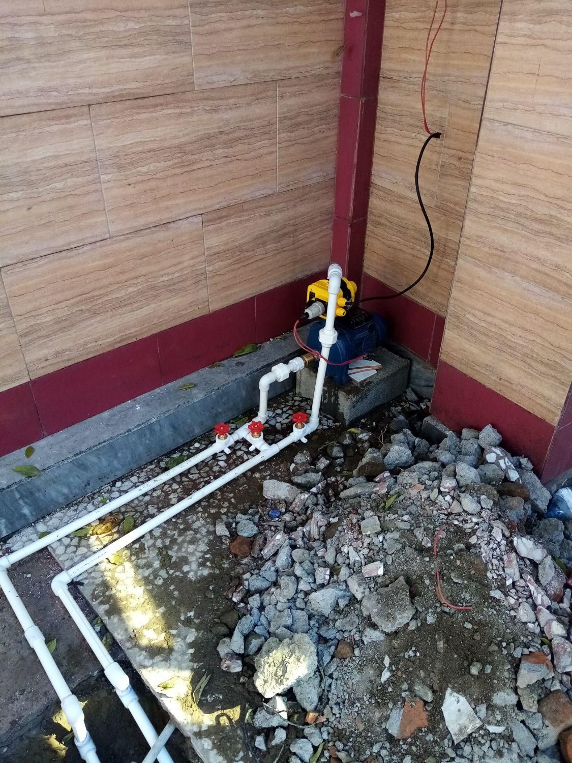 لوله کش آب ونصب پمپ ومنبع وشیرالات وابگرمکن و...|خدمات پیشه و مهارت|آمل, |دیوار