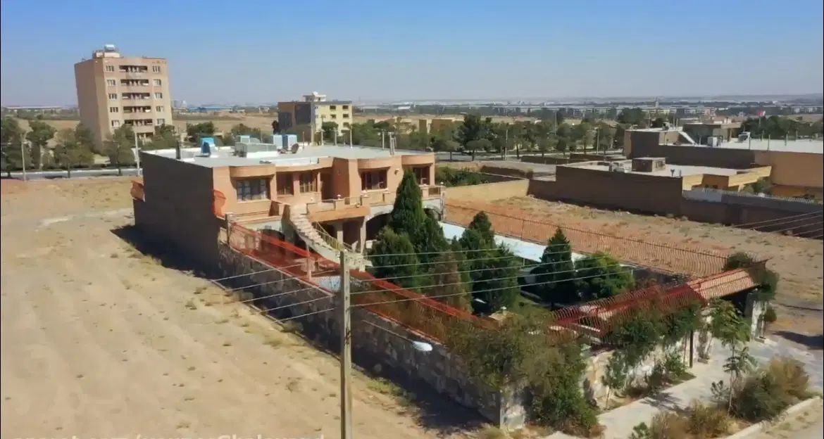 فروش زمین ۹۰۰ متری در بختیاردشت (شهرک پرتو)|فروش زمین و ملک کلنگی|اصفهان, بختیاردشت (شهرک پرتو)|دیوار