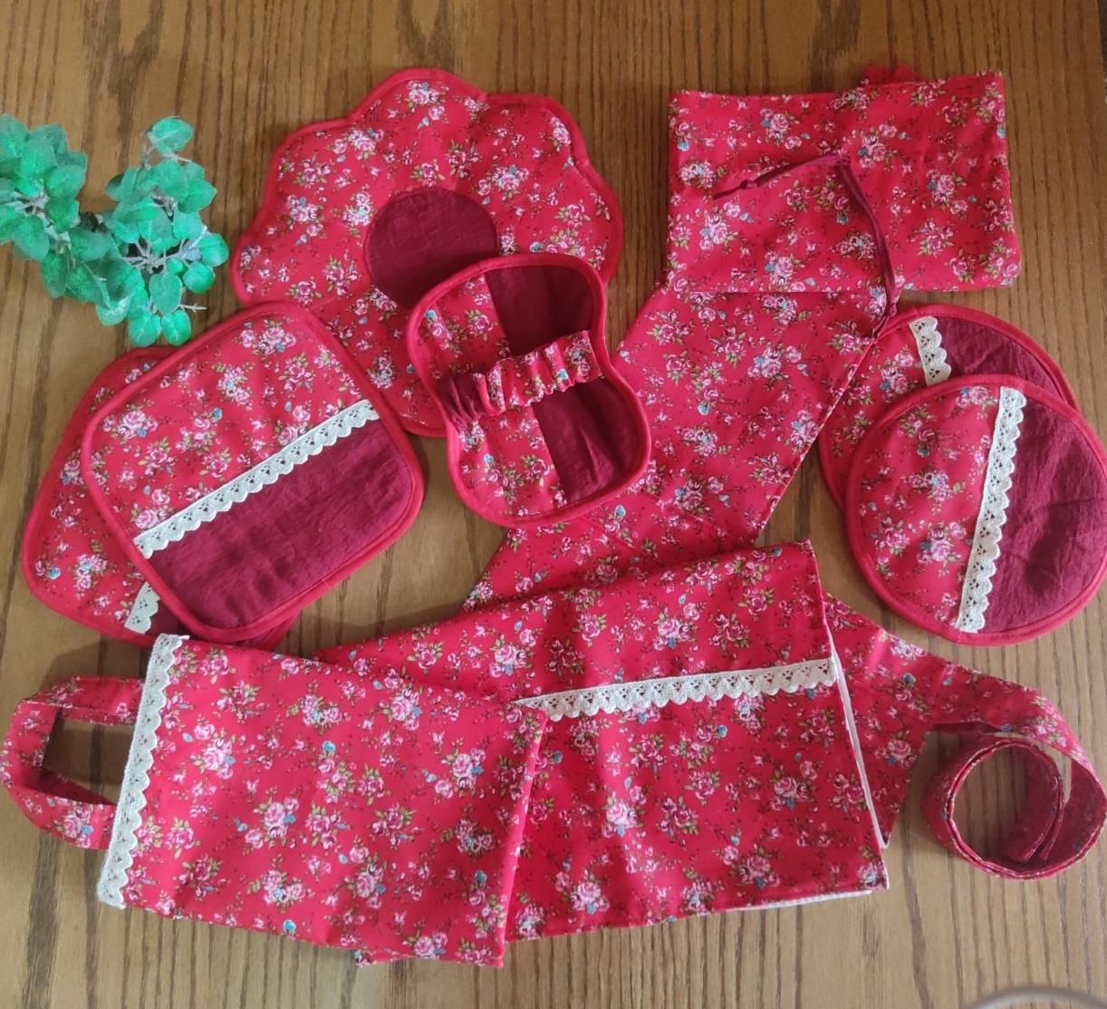 سرویس آشپزخانه دمکنی پیشبند و...|سفره، حوله، دستمال آشپزخانه|نیشابور, هفده شهریور|دیوار