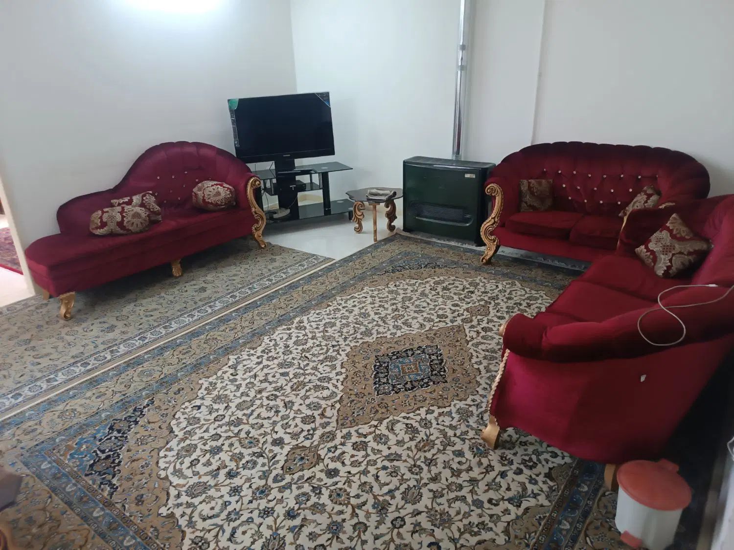 اجاره سوییت خانه منزل آپارتمان مبله در چهارباغ|اجارهٔ کوتاه‌مدت آپارتمان و سوئیت|اصفهان, نقش جهان|دیوار