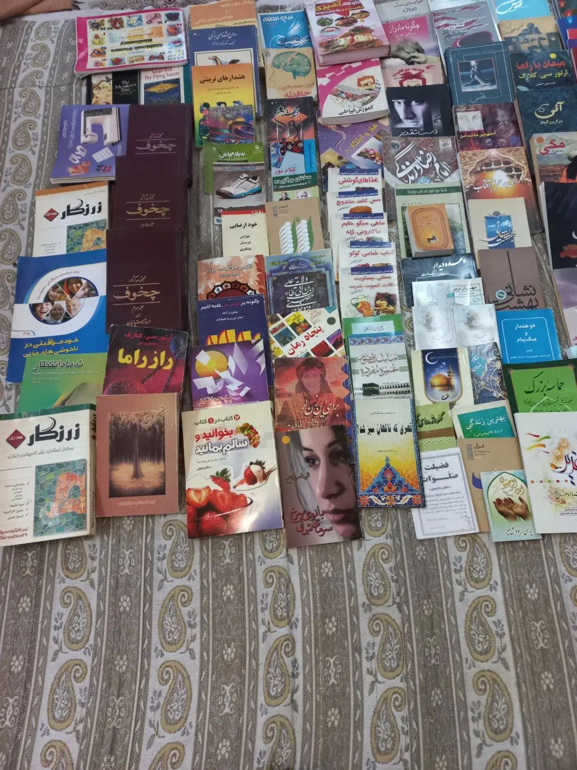 کتاب در موضوعات مختلف|حراج|مشهد, هفده شهریور|دیوار