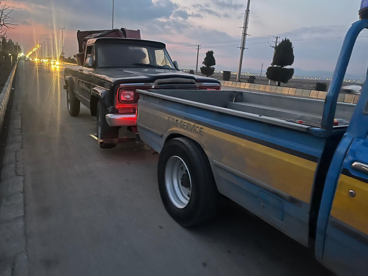 امدادخودرو و یدک کش محمدیه،مهرگان و حومه|خدمات حمل و نقل|محمدیه-قزوین, |دیوار