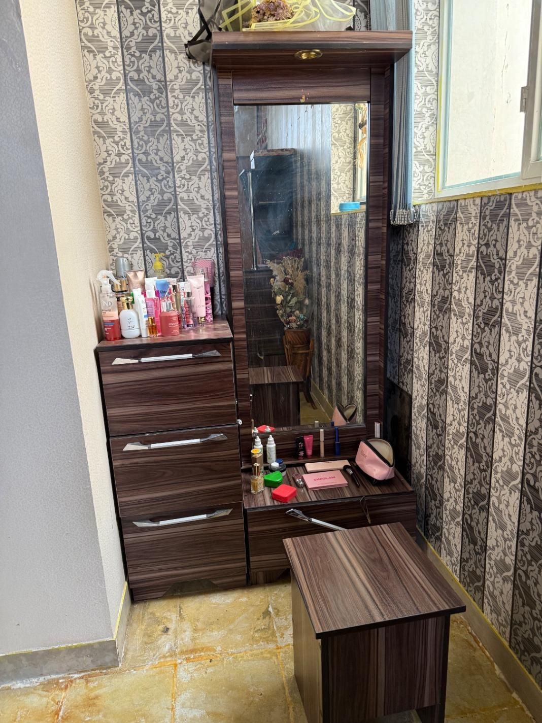 سرویس خواب کامل|تخت و سرویس خواب|شیراز, رکن‌آباد|دیوار