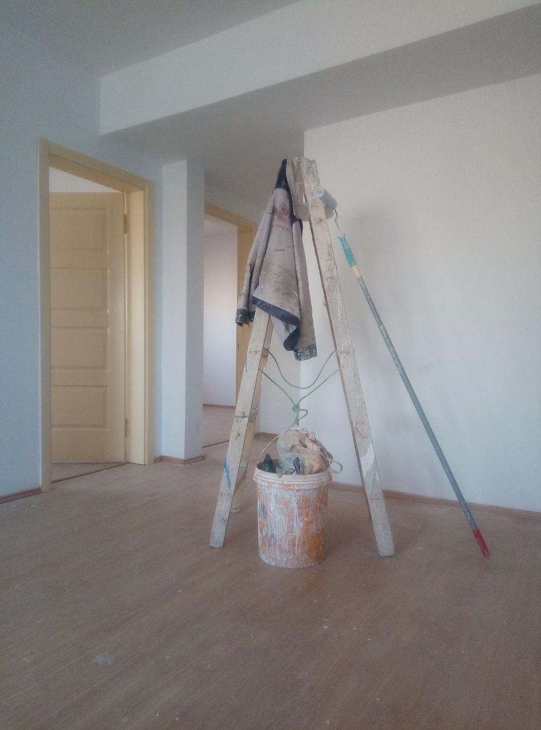 نقاشی ساختمان احمدزاده|خدمات پیشه و مهارت|پرند, فاز ۰|دیوار