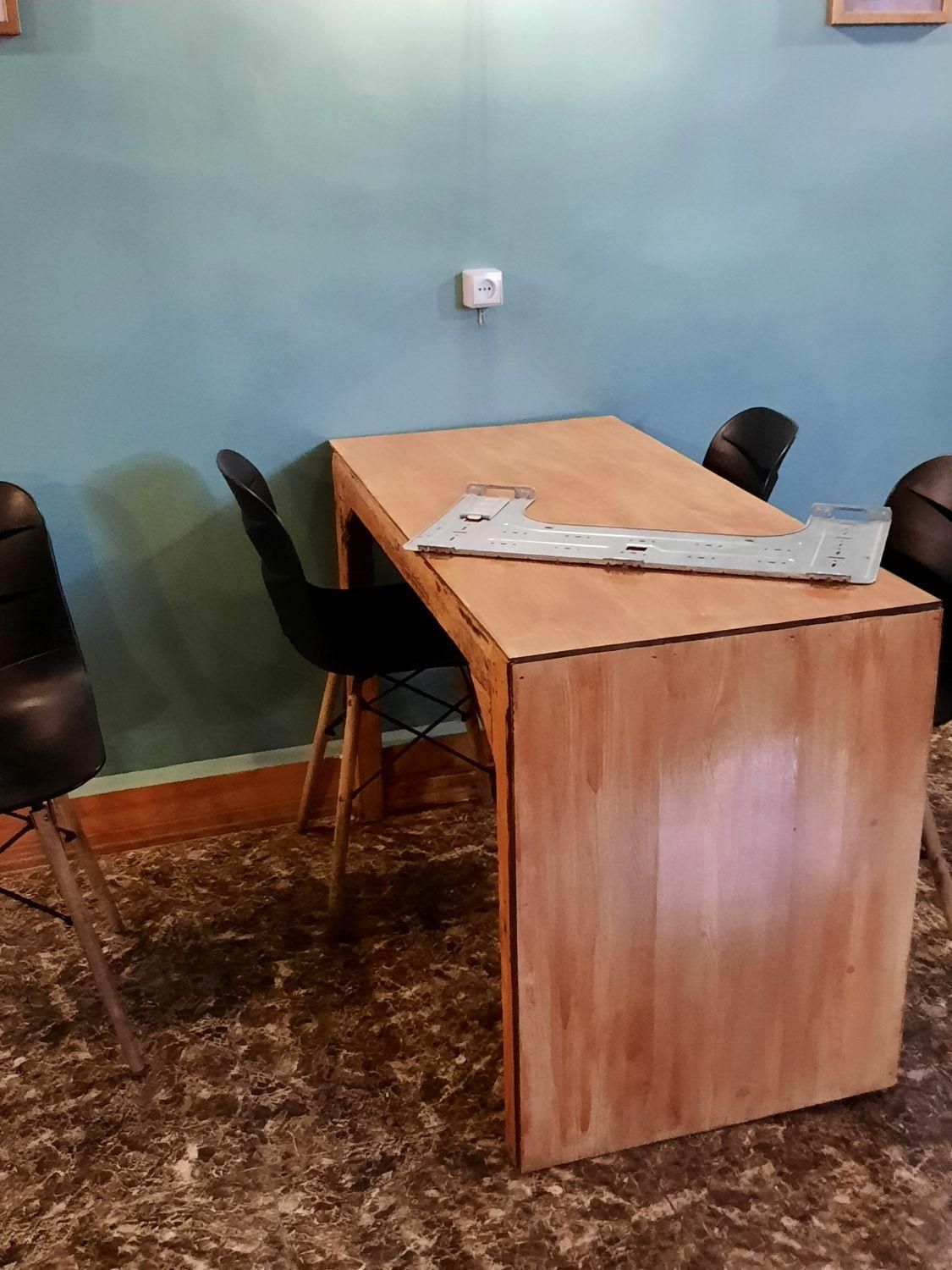 میز چوبی صندلی مقاوم|میز و صندلی غذاخوری|ساوه, |دیوار