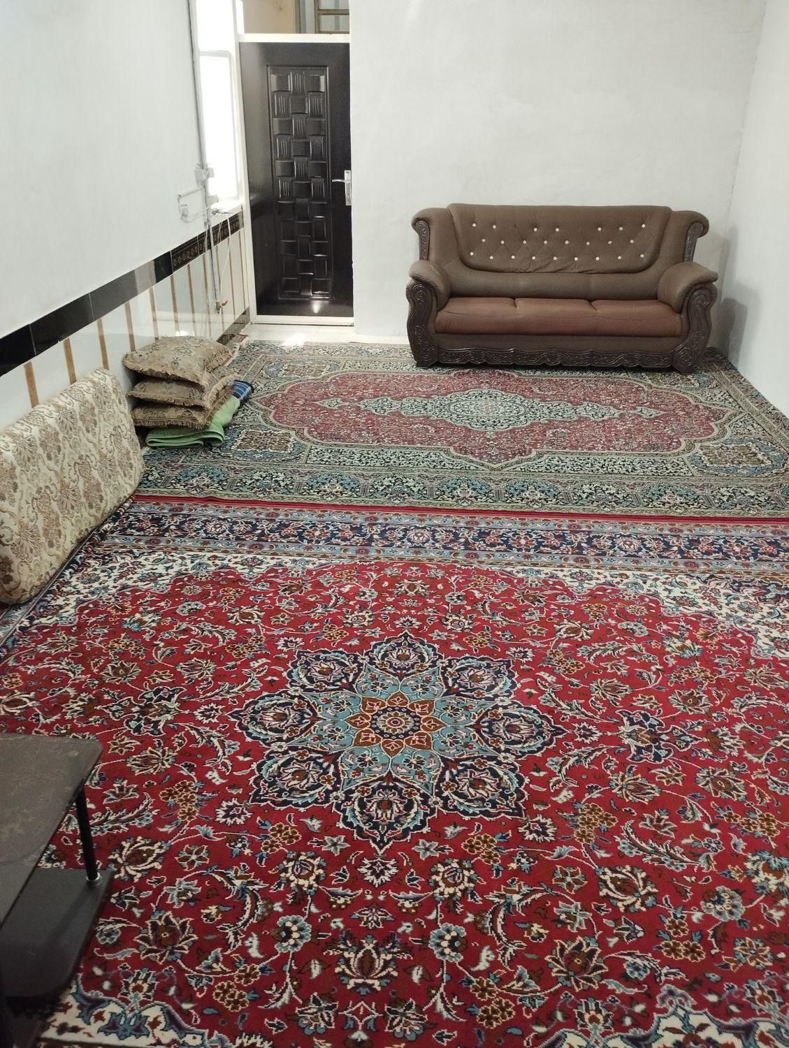 تعدادی سوییت/ همکف / پارکینگدار|اجارهٔ کوتاه‌مدت آپارتمان و سوئیت|خرم‌آباد, |دیوار