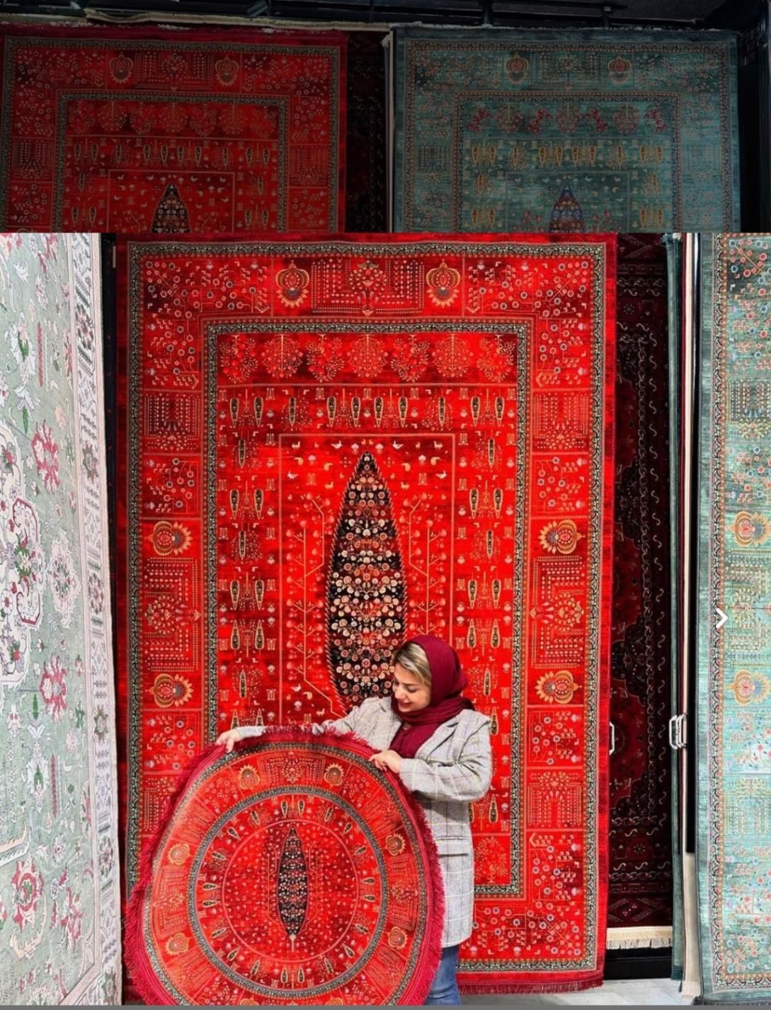 فرش کلکسیون رنگ سبز و لاکی ۱۵۰۰ شانه تراکم ۴۵۰۰|فرش|شیراز, شهرک سراج‎|دیوار