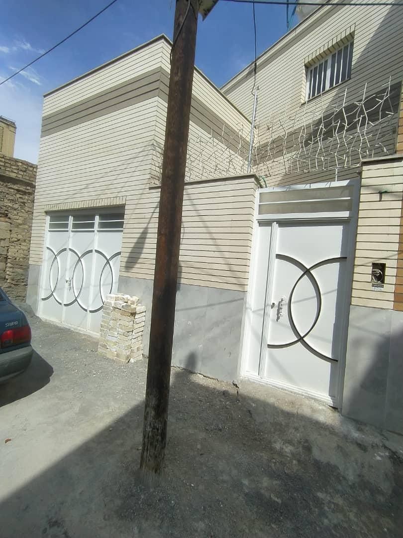 فروش خانه ویلایی ۳ خواب|فروش خانه و ویلا|لنجان, |دیوار