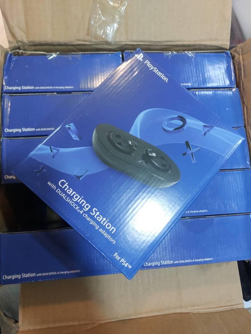انواع شارژر هایps5/ps4/xbox|کنسول، بازی ویدئویی و آنلاین|قم, صفاشهر|دیوار