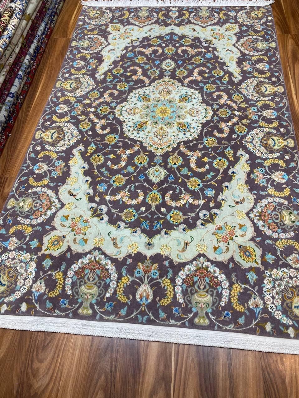 یک تخته قالیچه ۳ متری کاشان کرک و گل ابریشم|فرش|تهران, بازار|دیوار