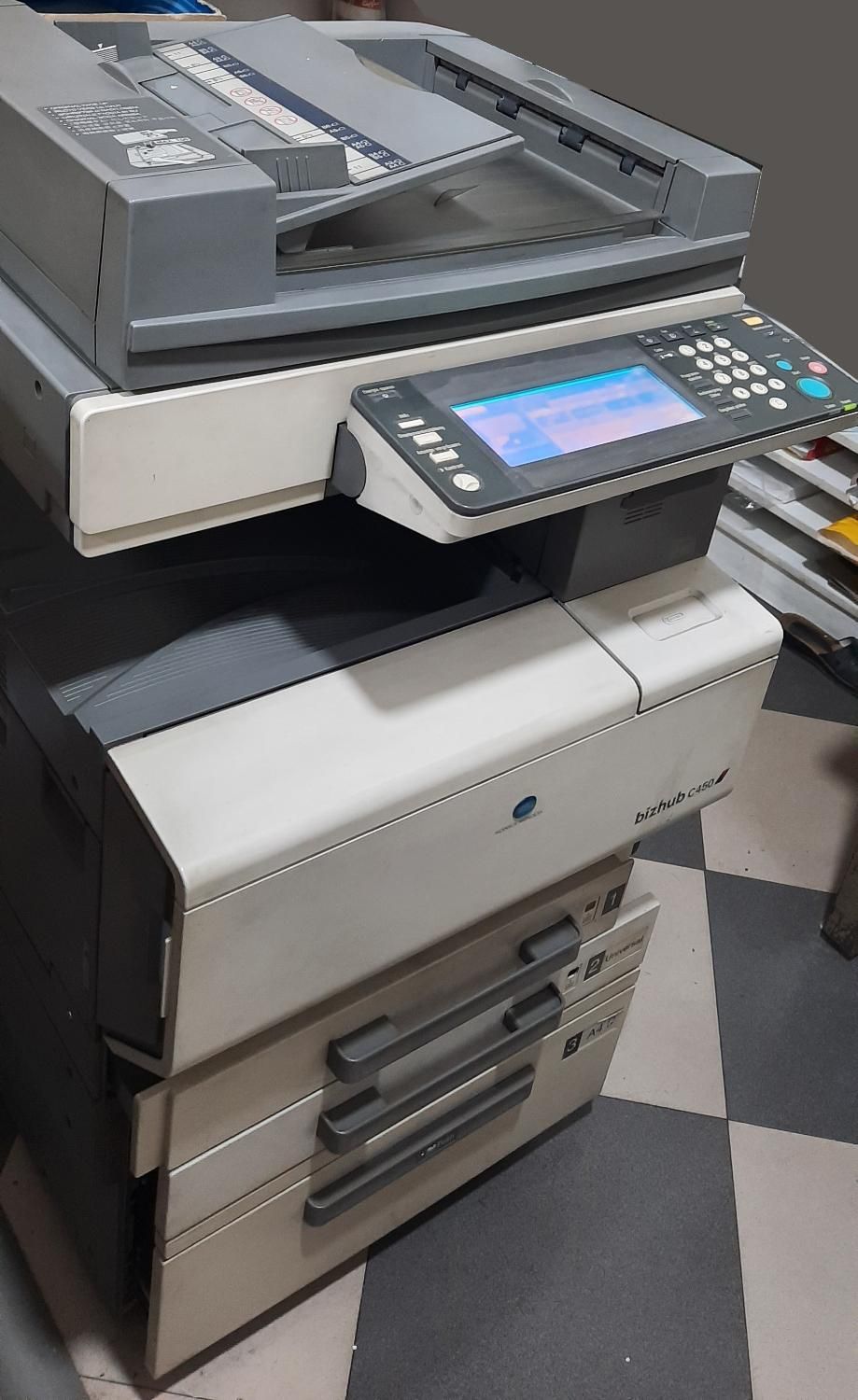 کپی رنگی 450c کم کار کیفیت عالی|پرینتر، اسکنر، کپی، فکس|قزوین, |دیوار